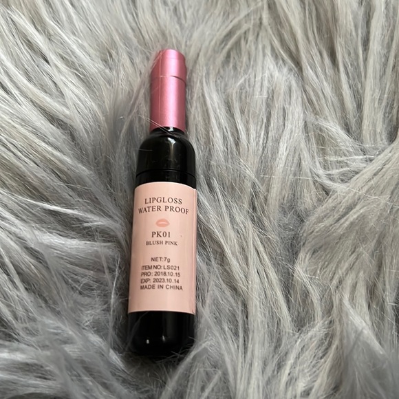 Wine lip tint lipgloss - Picture 4 of 4